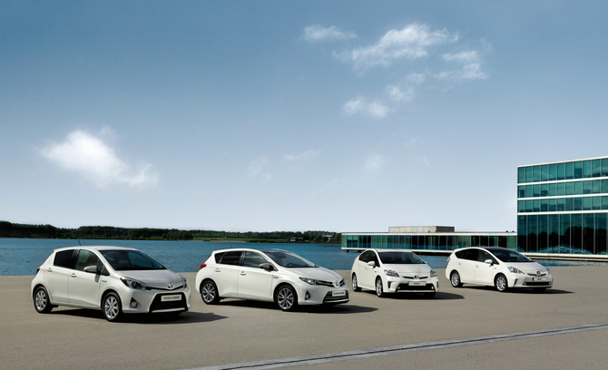 Toyota offers 10 hybrids in Europe Toyota offers 10 hybrids in Europe