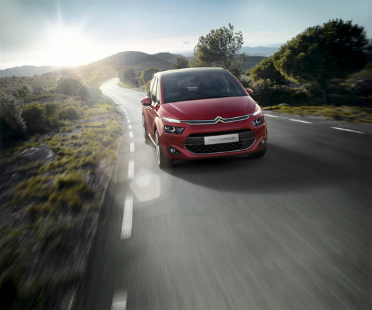 Citroën C4 Picasso 1.2 Pure Tech Intensive 17 Citroën C4 Picasso 1.2 Pure Tech Intensive 17