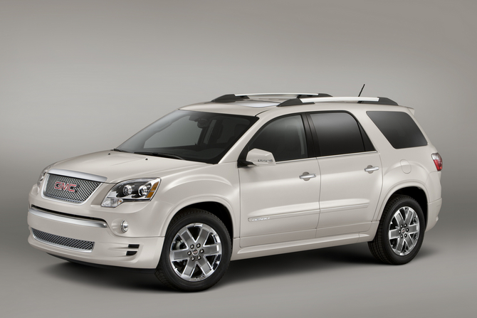GMC Acadia Denali AWD GMC Acadia Denali AWD