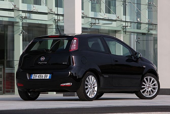 Fiat Punto Evo 1.2 8v 69hp Active S&S Fiat Punto Evo 1.2 8v 69hp Active S&S