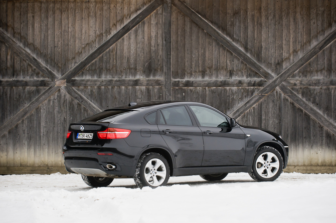 BMW X6 xDrive30d Sport-Automatic BMW X6 xDrive30d Sport-Automatic