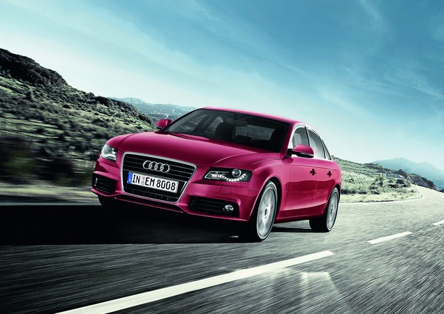 Audi A4 2.0 TFSI flexible fuel Ambition quattro Audi A4 2.0 TFSI flexible fuel Ambition quattro