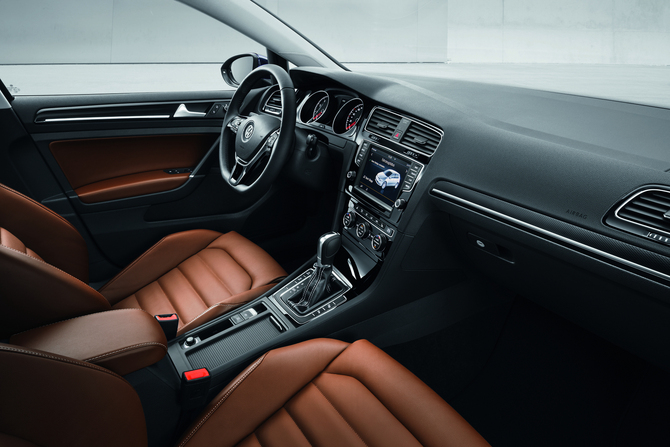O interior do novo Volkswagen Golf O interior do novo Volkswagen Golf