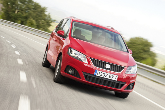 Seat Alhambra 2.0 TDI Ecomotive Style DSG Seat Alhambra 2.0 TDI Ecomotive Style DSG