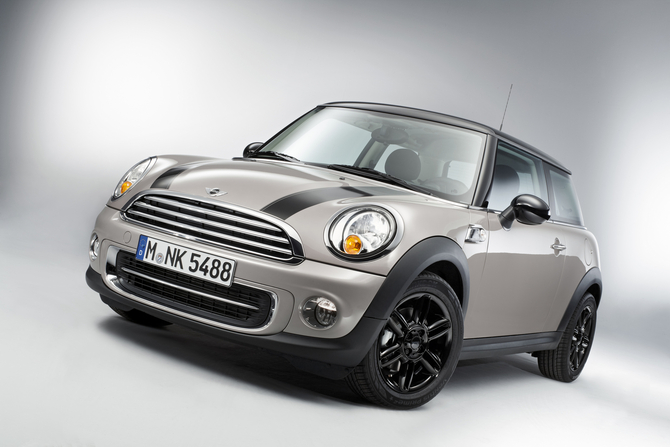 MINI (BMW) Mini Cooper Baker Street MINI (BMW) Mini Cooper Baker Street