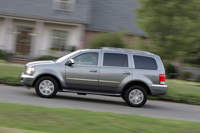 Chrysler Aspen Hybrid Limited 4X4 Chrysler Aspen Hybrid Limited 4X4