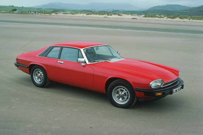 The concept seems close to the old XJS The concept seems close to the old XJS