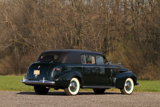 Cadillac Series 72 Seven-Passenger Formal Sedan by Fleetwood Cadillac Series 72 Seven-Passenger Formal Sedan by Fleetwood