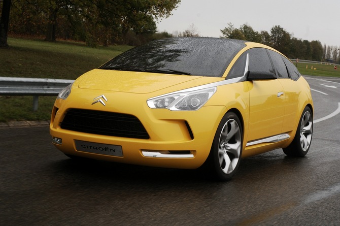 Citroën C-Sport Lounge Citroën C-Sport Lounge