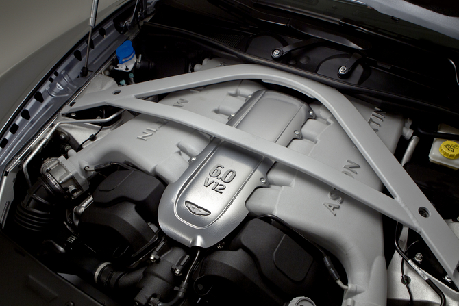 Aston Martin DB9 Volante 6.0 Touchtronic 2 Aston Martin DB9 Volante 6.0 Touchtronic 2