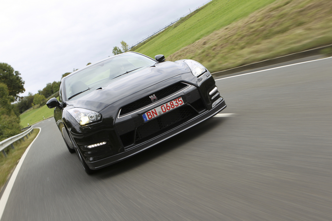 Nissan GT-R (R35) Black Edition Nissan GT-R (R35) Black Edition