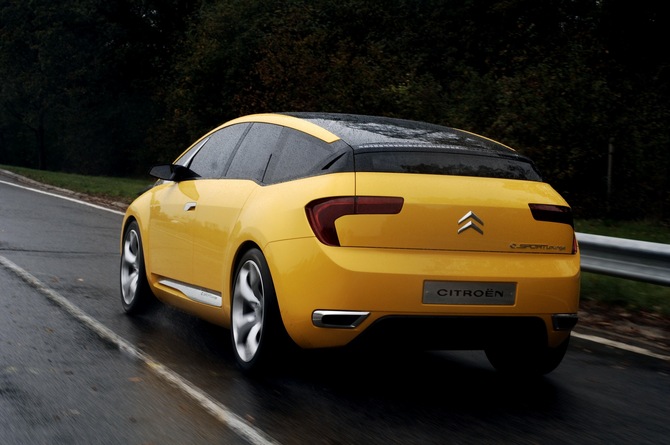 Citroën C-Sport Lounge Citroën C-Sport Lounge