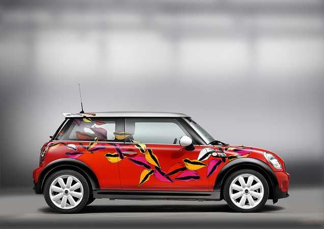 MINI (BMW) MINI Life Ball Diane von Furstenberg MINI (BMW) MINI Life Ball Diane von Furstenberg