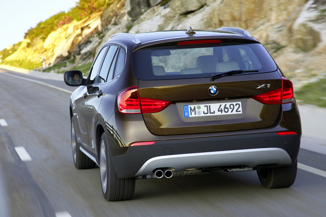 BMW X1 xDrive28i Auto BMW X1 xDrive28i Auto