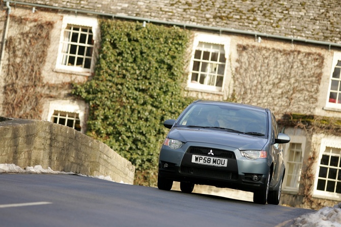 Mitsubishi Colt 1.3 MPI Inform ClearTec Mitsubishi Colt 1.3 MPI Inform ClearTec