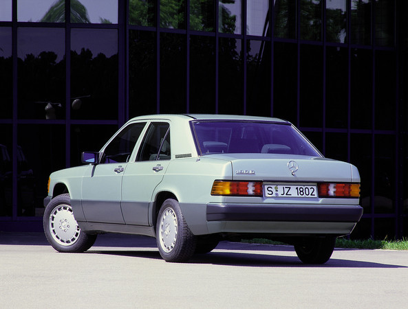 Mercedes-Benz 190 D AT Mercedes-Benz 190 D AT