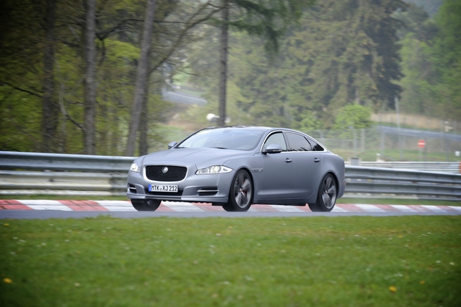 Jaguar XJ Sport Ring Taxi Jaguar XJ Sport Ring Taxi