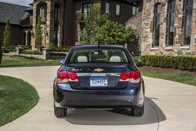 Chevrolet Cruze 2.0 Diesel Chevrolet Cruze 2.0 Diesel