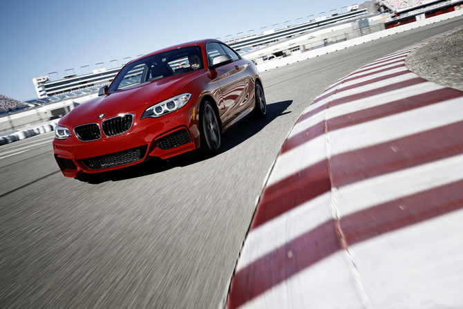 BMW M235i xDrive BMW M235i xDrive