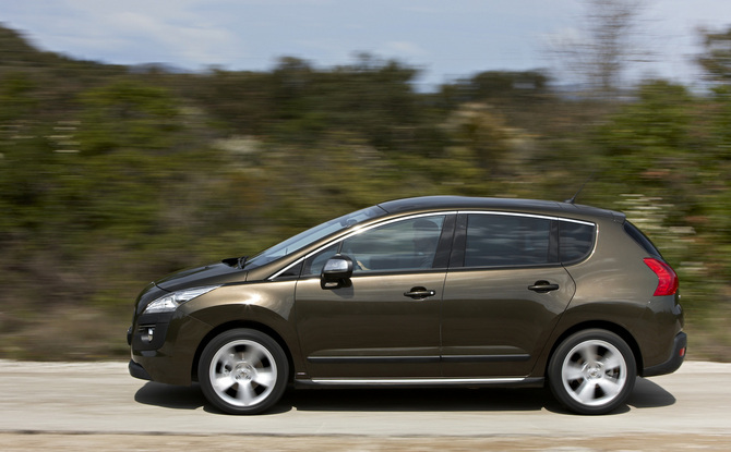 Peugeot 3008 Executive 1.6 HDi 110 FAP CVM6 Peugeot 3008 Executive 1.6 HDi 110 FAP CVM6
