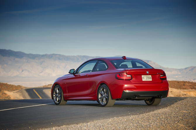 BMW M235i xDrive BMW M235i xDrive