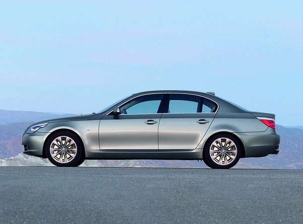 BMW 520i Executive (E60) BMW 520i Executive (E60)