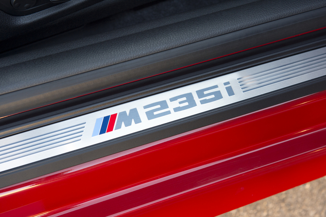 BMW M235i xDrive BMW M235i xDrive