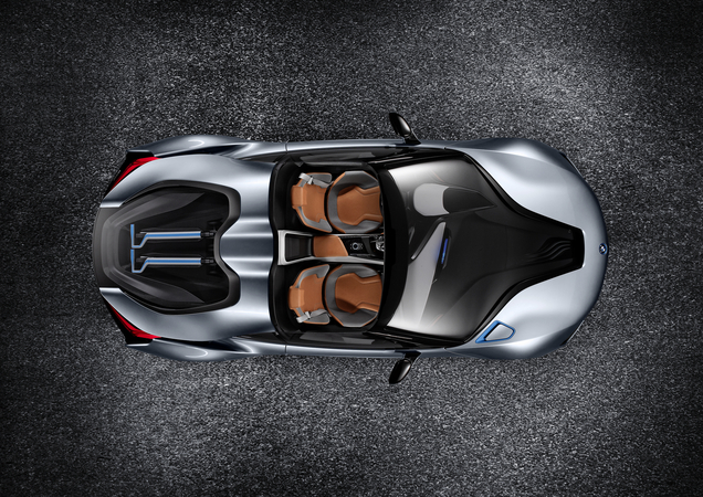 A BMW mostra um i8 Spyder mais próximo da produção A BMW mostra um i8 Spyder mais próximo da produção