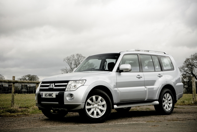 Mitsubishi Shogun 4 Mitsubishi Shogun 4