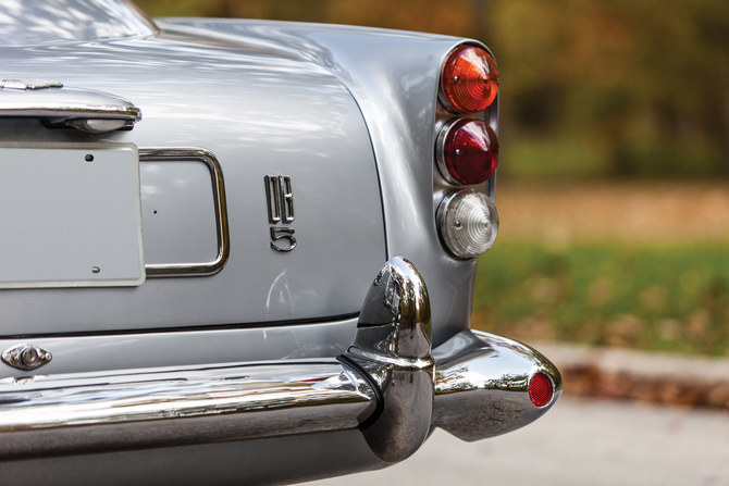 Aston Martin DB5 Aston Martin DB5