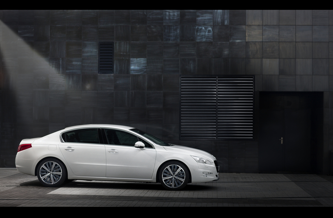 Peugeot 508 RXH 2.0 HDi Hybrid4 Peugeot 508 RXH 2.0 HDi Hybrid4