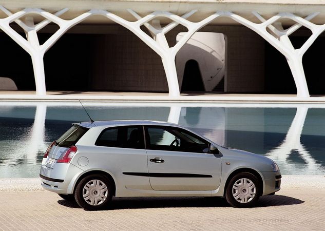 Fiat Stilo 1.9 JTD Active Fiat Stilo 1.9 JTD Active