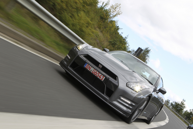 Nissan GT-R (R35) Premium Edition Nissan GT-R (R35) Premium Edition