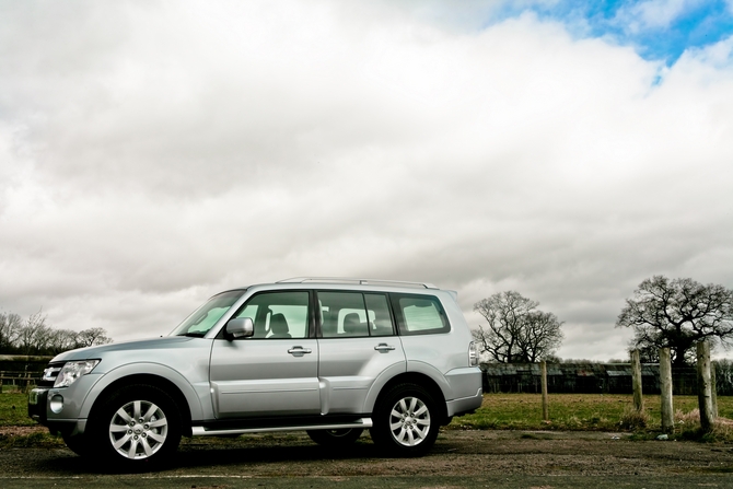 Mitsubishi Shogun 4 Mitsubishi Shogun 4