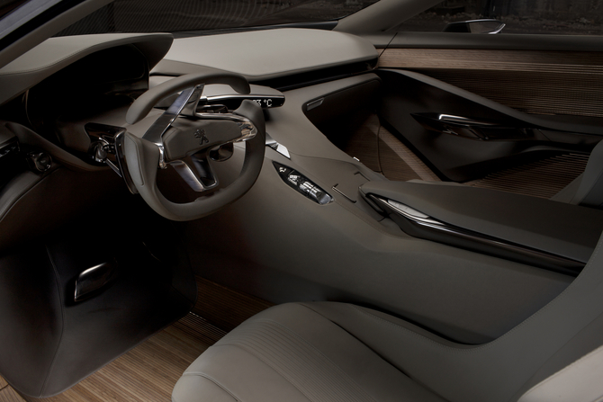 Peugeot HX1 Concept Pushes Avant-Garde Design with Plug-in Hybrid Engine Peugeot HX1 Concept Pushes Avant-Garde Design with Plug-in Hybrid Engine