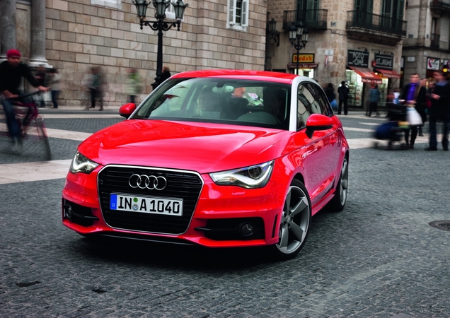 O desafio para a Audi seria conseguir fazer com que as baterias oferecessem mais autonomia O desafio para a Audi seria conseguir fazer com que as baterias oferecessem mais autonomia