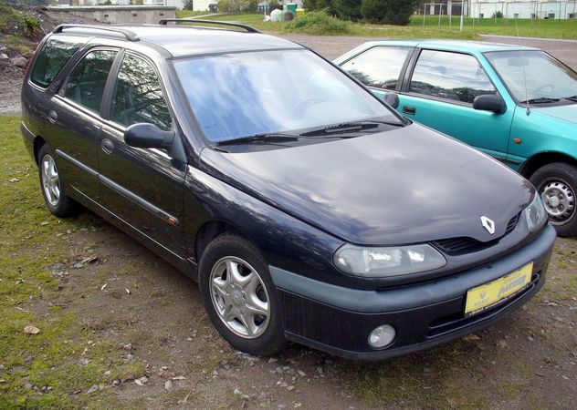 Renault Laguna Nevada 1.9 dTi Automatic Renault Laguna Nevada 1.9 dTi Automatic
