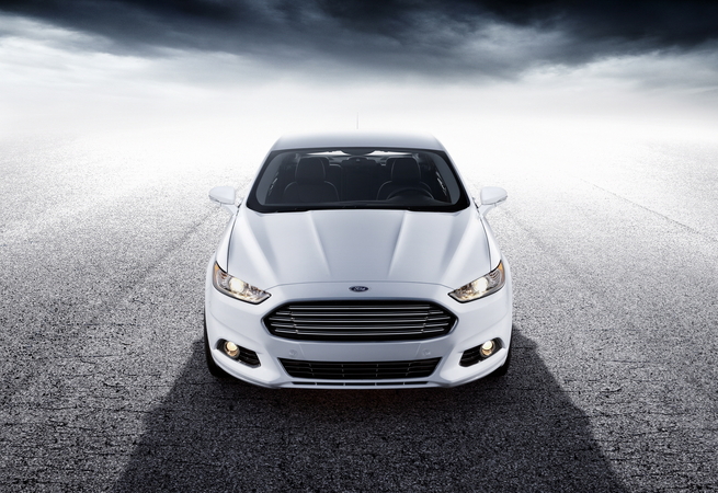 Ford Fusion 1.6 EcoBoost I-4 Titanium Ford Fusion 1.6 EcoBoost I-4 Titanium