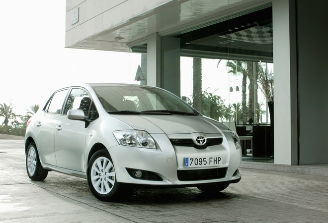 Toyota Auris 1.4 D-4D MM Sol Toyota Auris 1.4 D-4D MM Sol