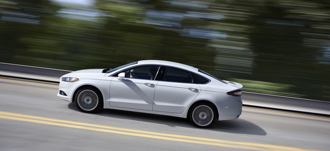Ford Fusion 1.6 EcoBoost I-4 Titanium Ford Fusion 1.6 EcoBoost I-4 Titanium
