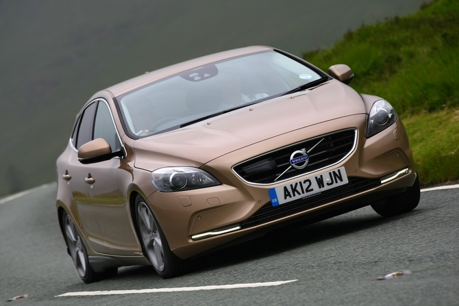 Volvo V40 D2 Start/Stop Kinetic Powershift Volvo V40 D2 Start/Stop Kinetic Powershift