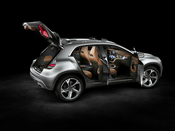 Mercedes-Benz GLA-Class Mercedes-Benz GLA-Class