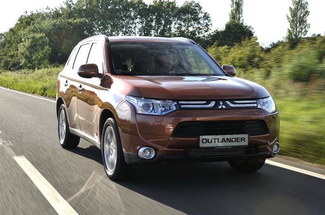 Mitsubishi Hopes the Outlander Sport will bring it back from the brink in the US Mitsubishi Hopes the Outlander Sport will bring it back from the brink in the US