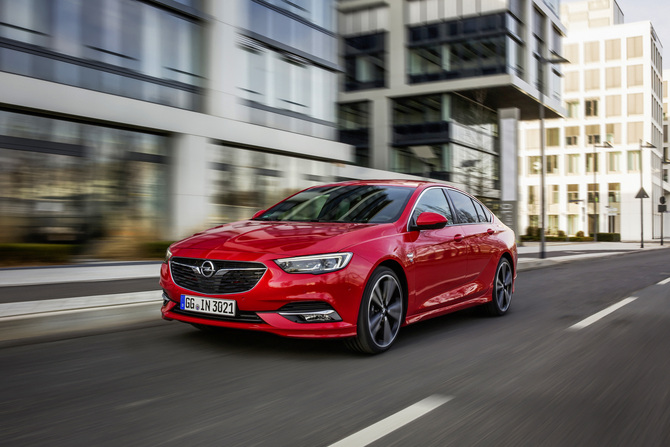 Opel Insignia Grand Sport 1.6 Turbo D Innovation