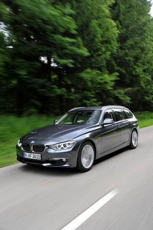 BMW 320d Touring xDrive BMW 320d Touring xDrive