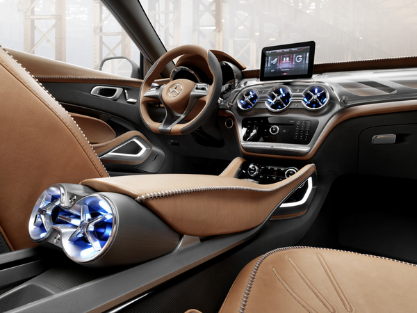 Mercedes-Benz GLA-Class Mercedes-Benz GLA-Class