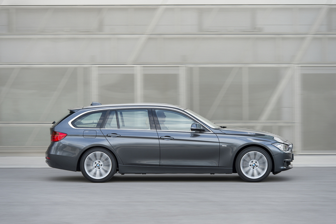 BMW 320d Touring xDrive BMW 320d Touring xDrive