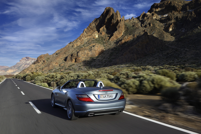 Mercedes-Benz SLK-Class SLK350 (USA) Mercedes-Benz SLK-Class SLK350 (USA)