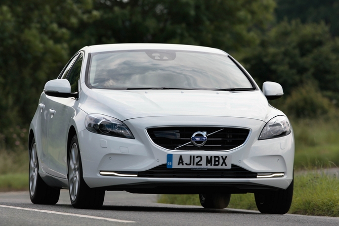 Volvo V40 D2 Start/Stop Summum Volvo V40 D2 Start/Stop Summum