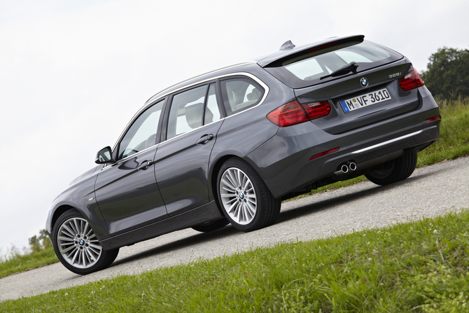 BMW 320d EfficientDynamics Touring BMW 320d EfficientDynamics Touring